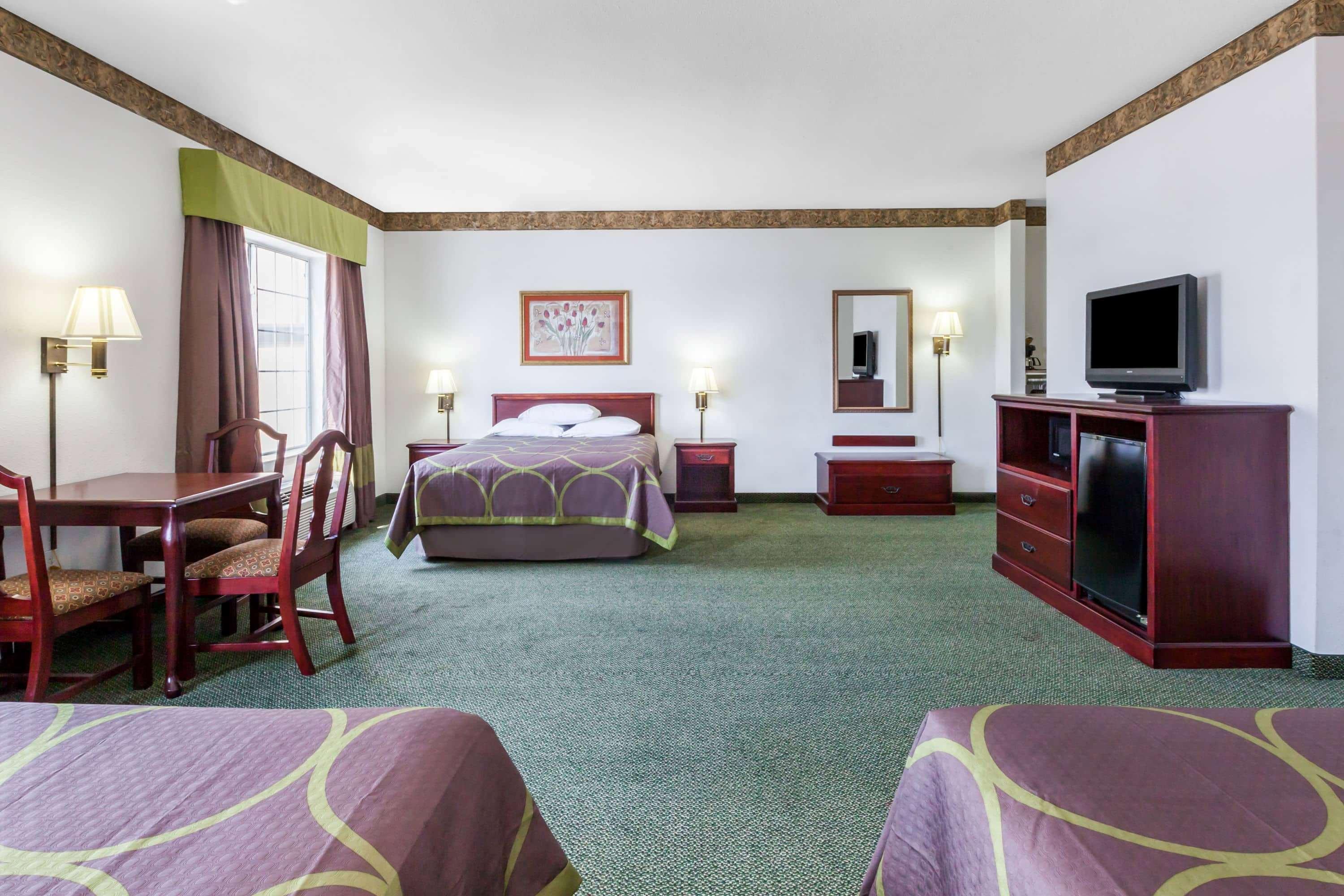 ซูเปอร์ 8 บาย วินด์แฮม ฮิลส์โบโร เท็กซัส Hotel ภายนอก รูปภาพ